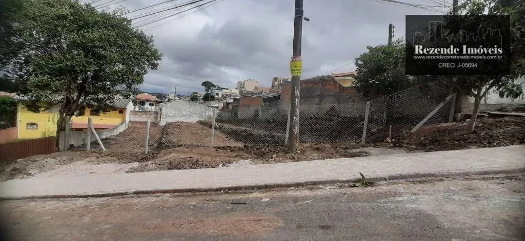 Terreno à venda, 480 m² por R$ 545.000,00 - Xaxim - Curitiba/PR