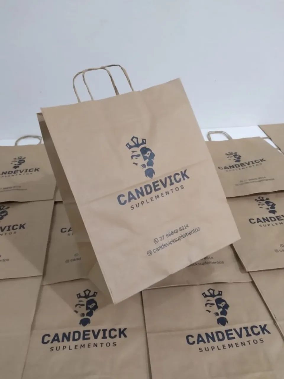 Sacolas de Papel Diversos Tamanhos e Modelos - Foto 2