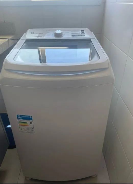 Maquina De Lavar Electrolux 14kg Muito nova 