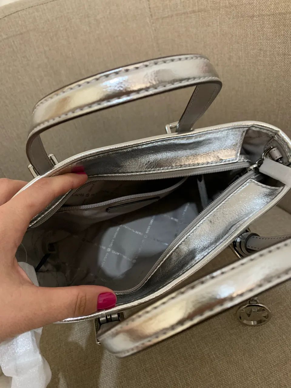 (NOVA!) BOLSA MICHAEL KORS CROSSBODY JET SET PRATA  - Foto 4