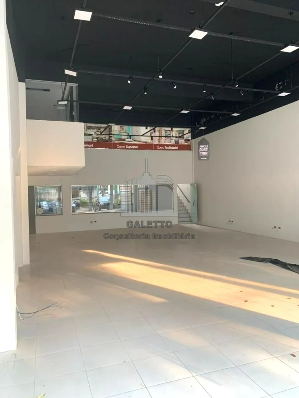 Ponto Comercial e 3 banheiros à Venda, 308 m² na região do Castelo em Campinas. - Foto 2