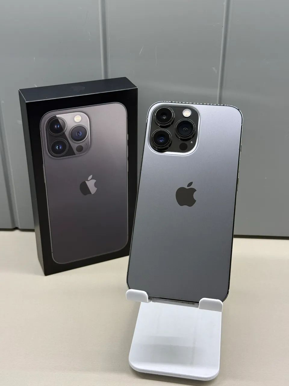 iPhone 13 Pro 256gb Grafite Semi Novo | Loja Física - Celulares e