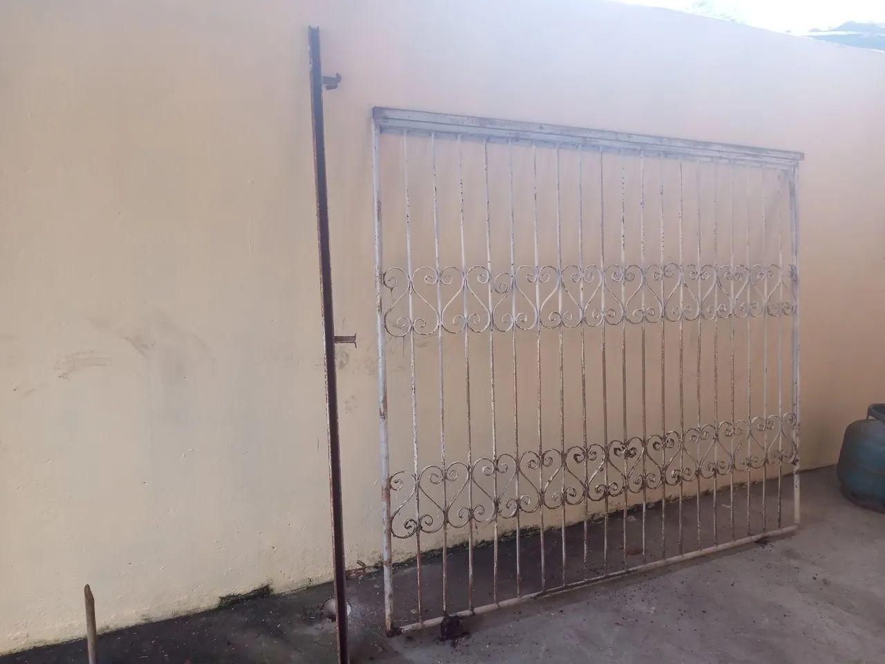 Portão de ferro em ótimo estado - Foto 3