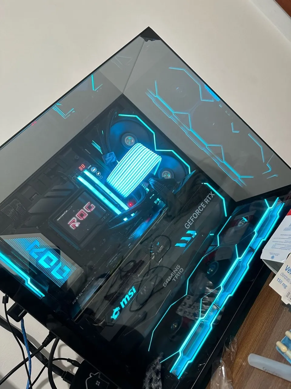 Placa de Vídeo GeForce RTX 4090 Gaming Trio