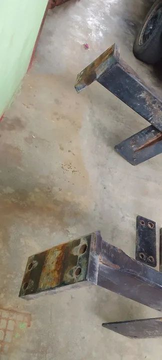 Suporte do teto trator new holland  - Foto 3