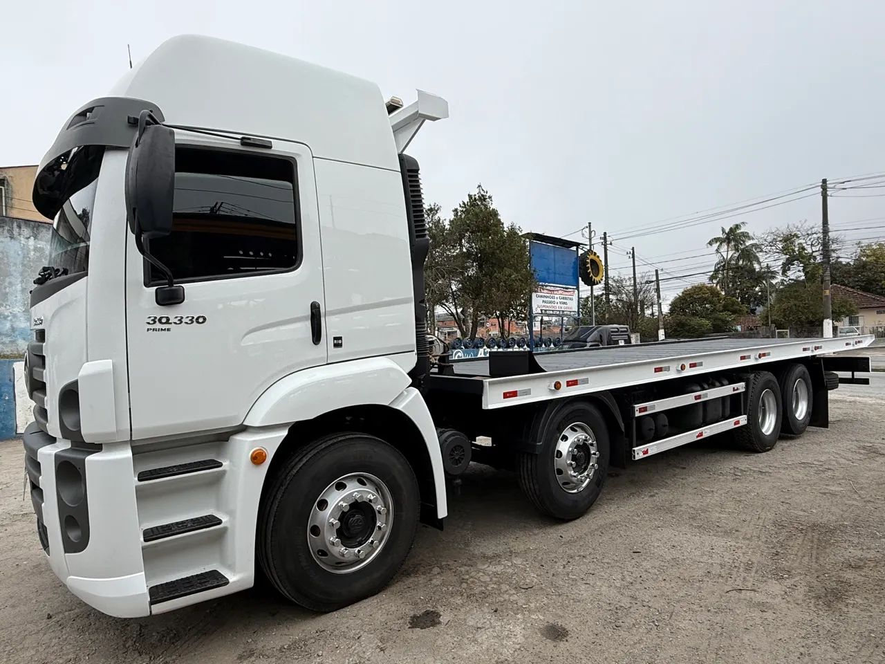 Vw 30330 2023 plataforma prancha guincho 68.000km bitruck  - Foto 4