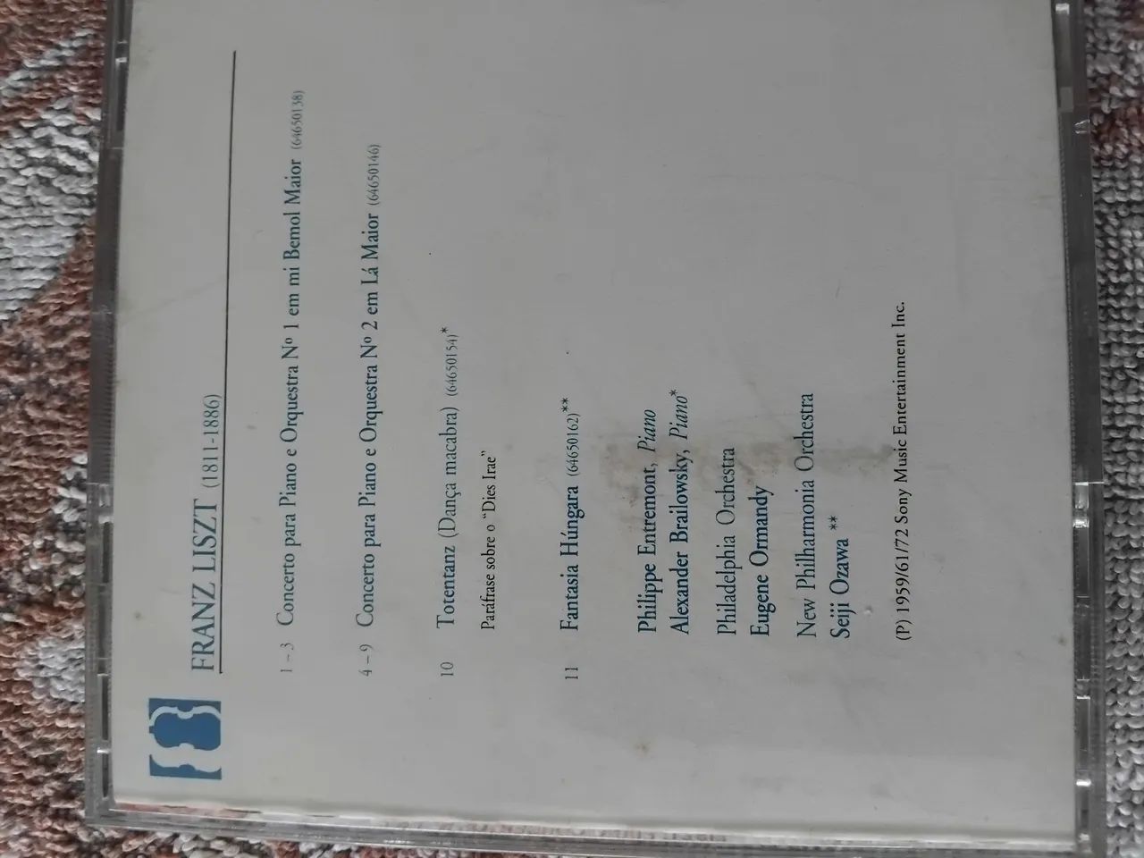 CD Liszt: Piano Concertos No. 1 & 2 - Sony Essential Classics - Foto 3