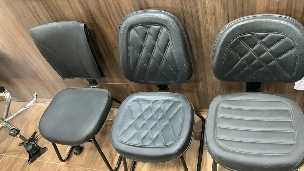 Cadeira fixa - Produto novo. 