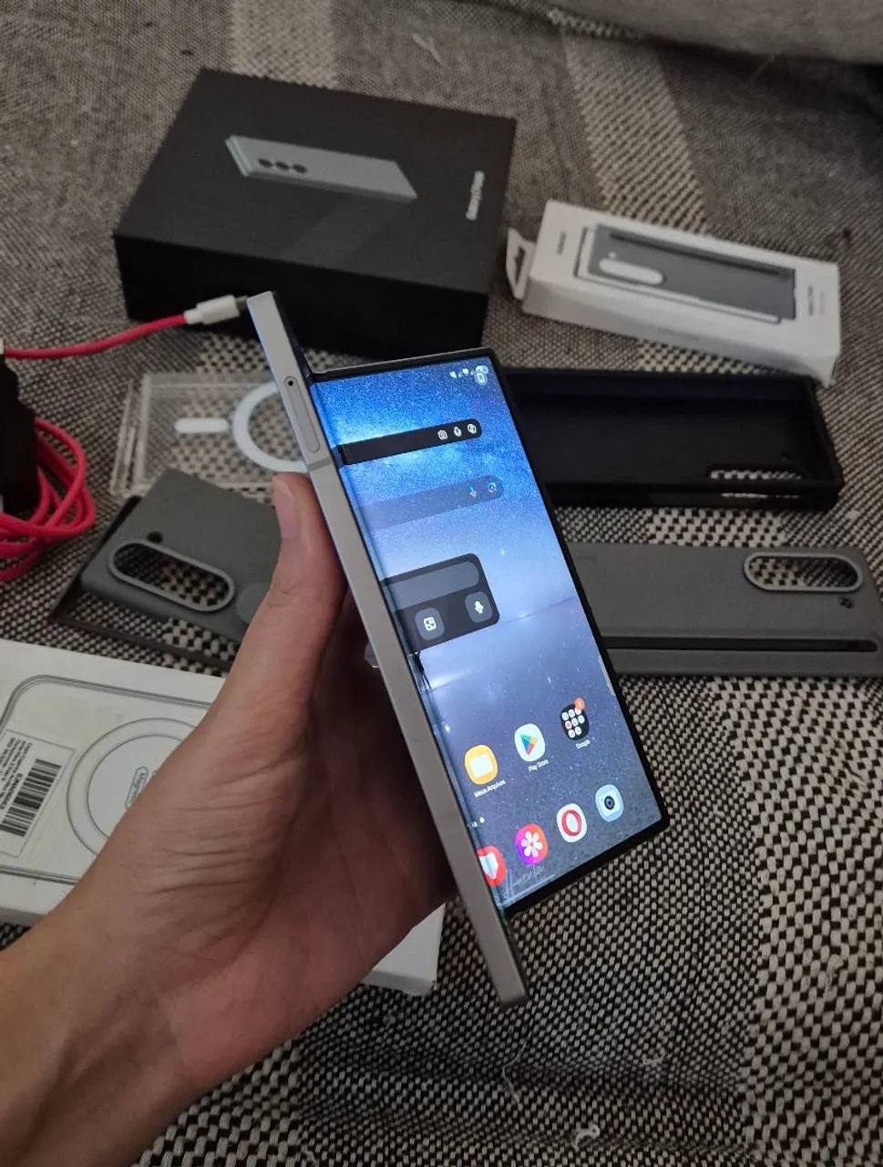 Samsung Galaxy Fold 6 512gb, excelente estado, S pen ainda na garantia nota fiscal