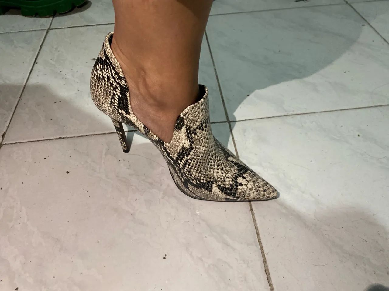 Scarpin Schutz Animal Print - Foto 3