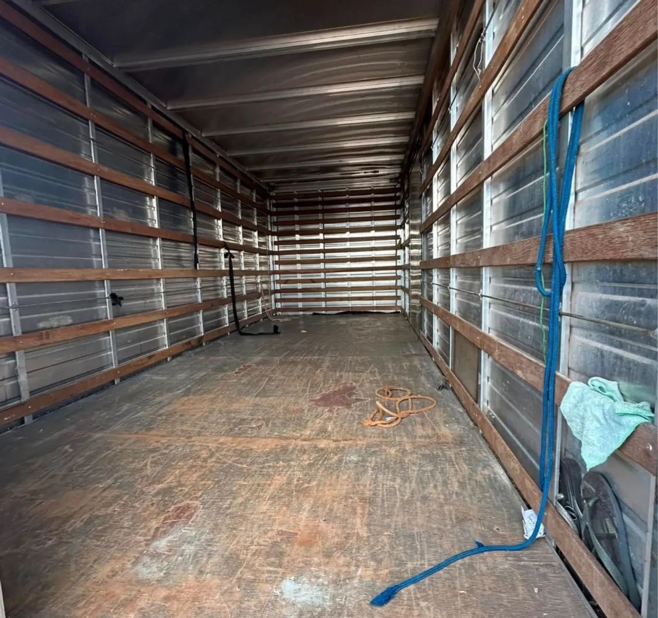 Ford Cargo 816  Baú - Foto 5
