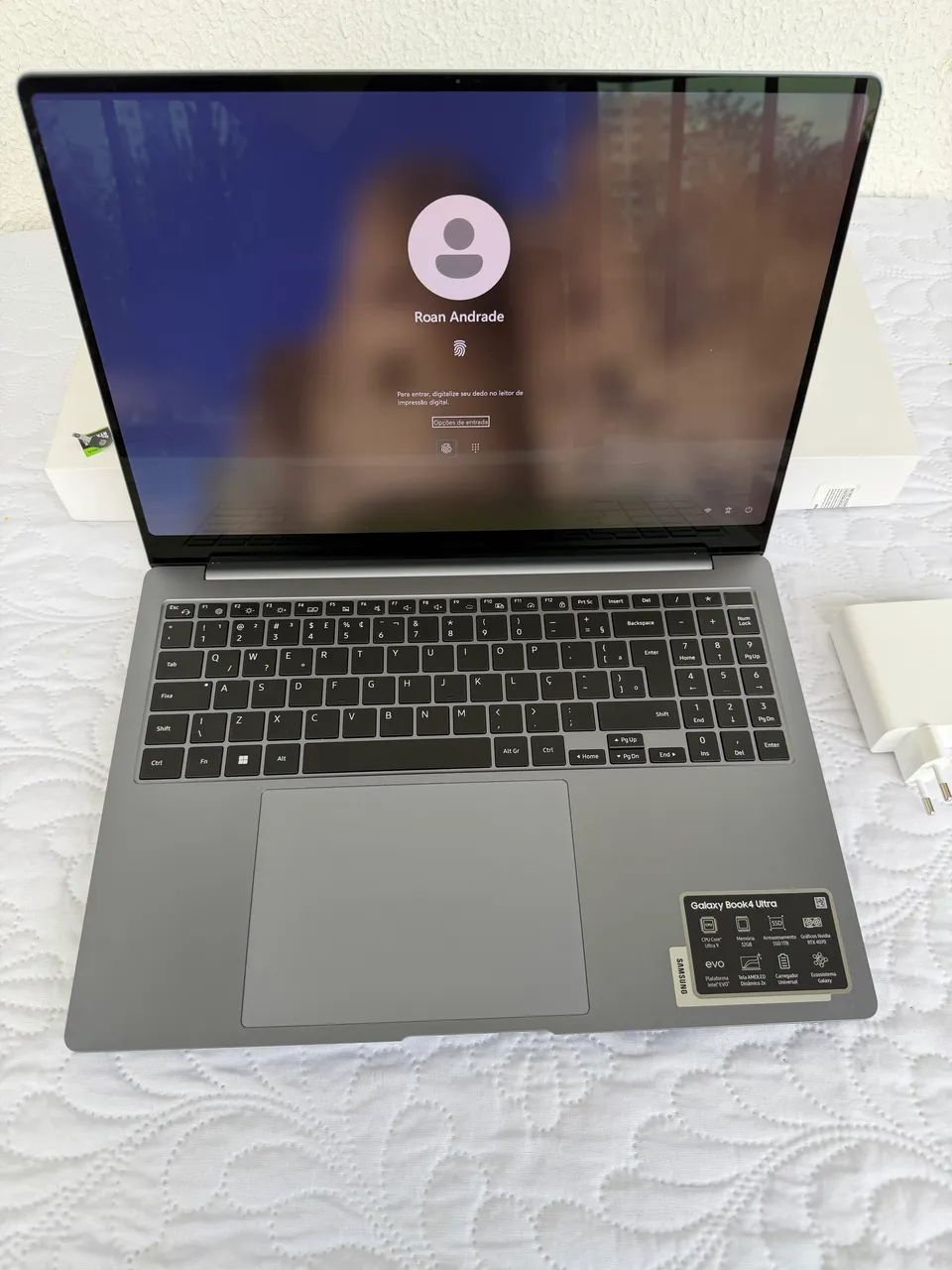 Samsung Galaxy Book4 Ultra Intel® Core? Ultra 9 185H , 32GB, 1TB SSD, RTX4070 AMOLED - Foto 4