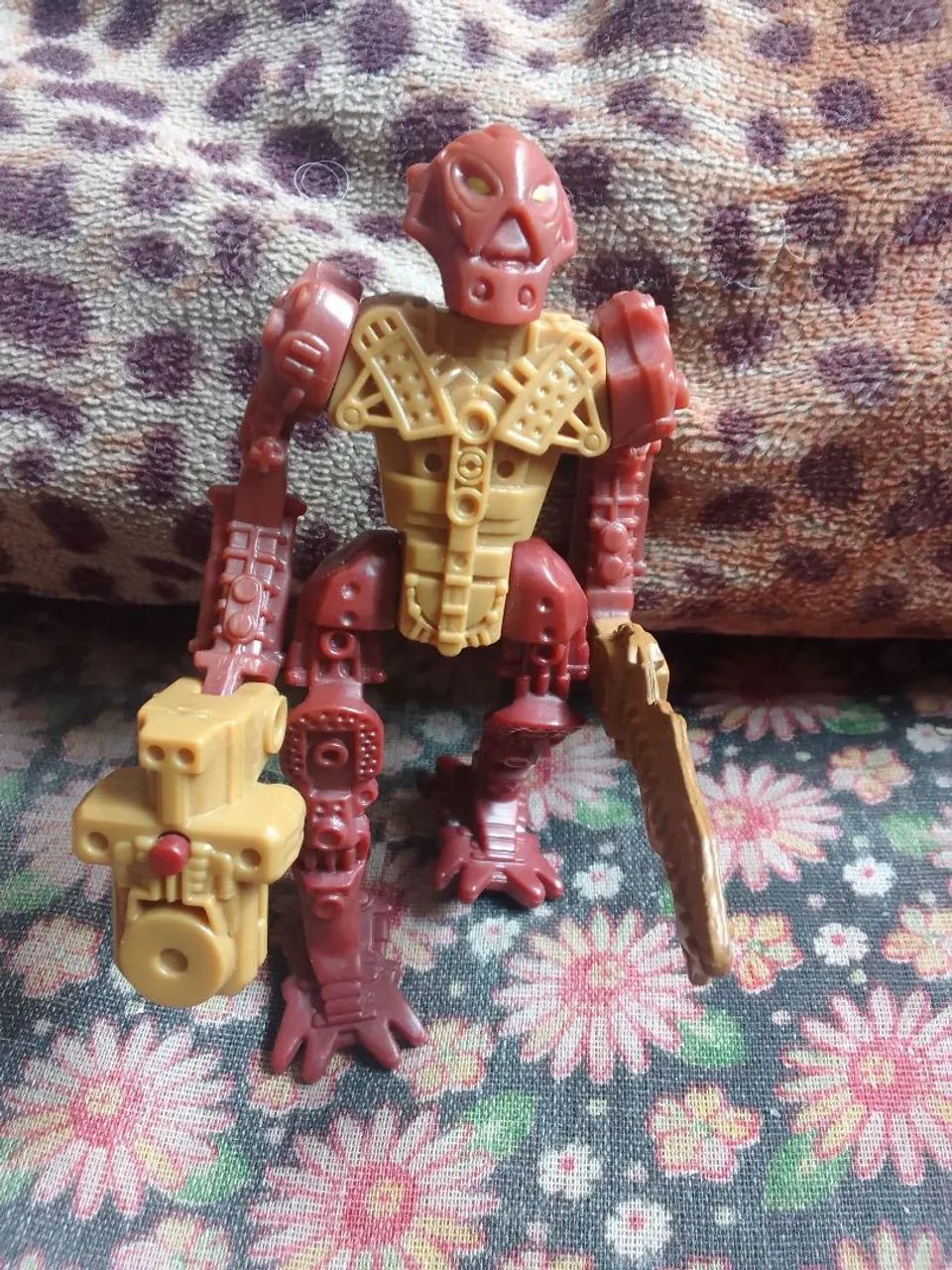 Boneco Bionicle Guerreiro 