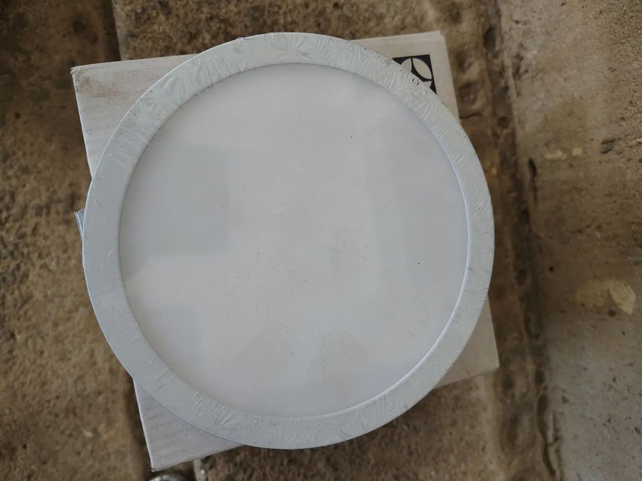 painel de led assunção 16 w amarela Eletrolux  - Foto 2