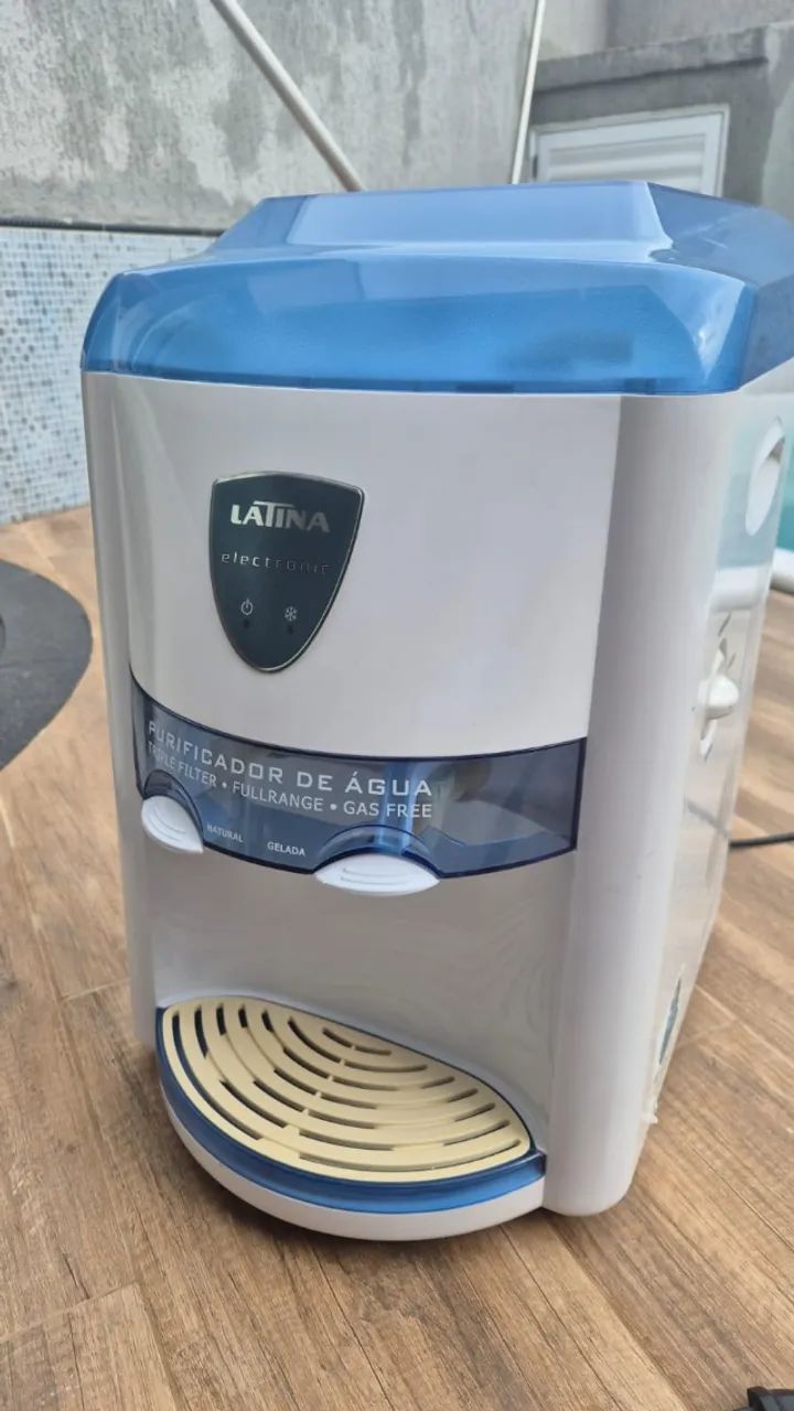 Purificador de agua LATINA Modelo Lapa-E14C 