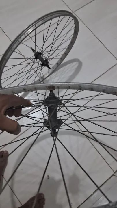 Jogo de jante completa traseira e dianteira aro 26 para bicicleta  - Foto 4
