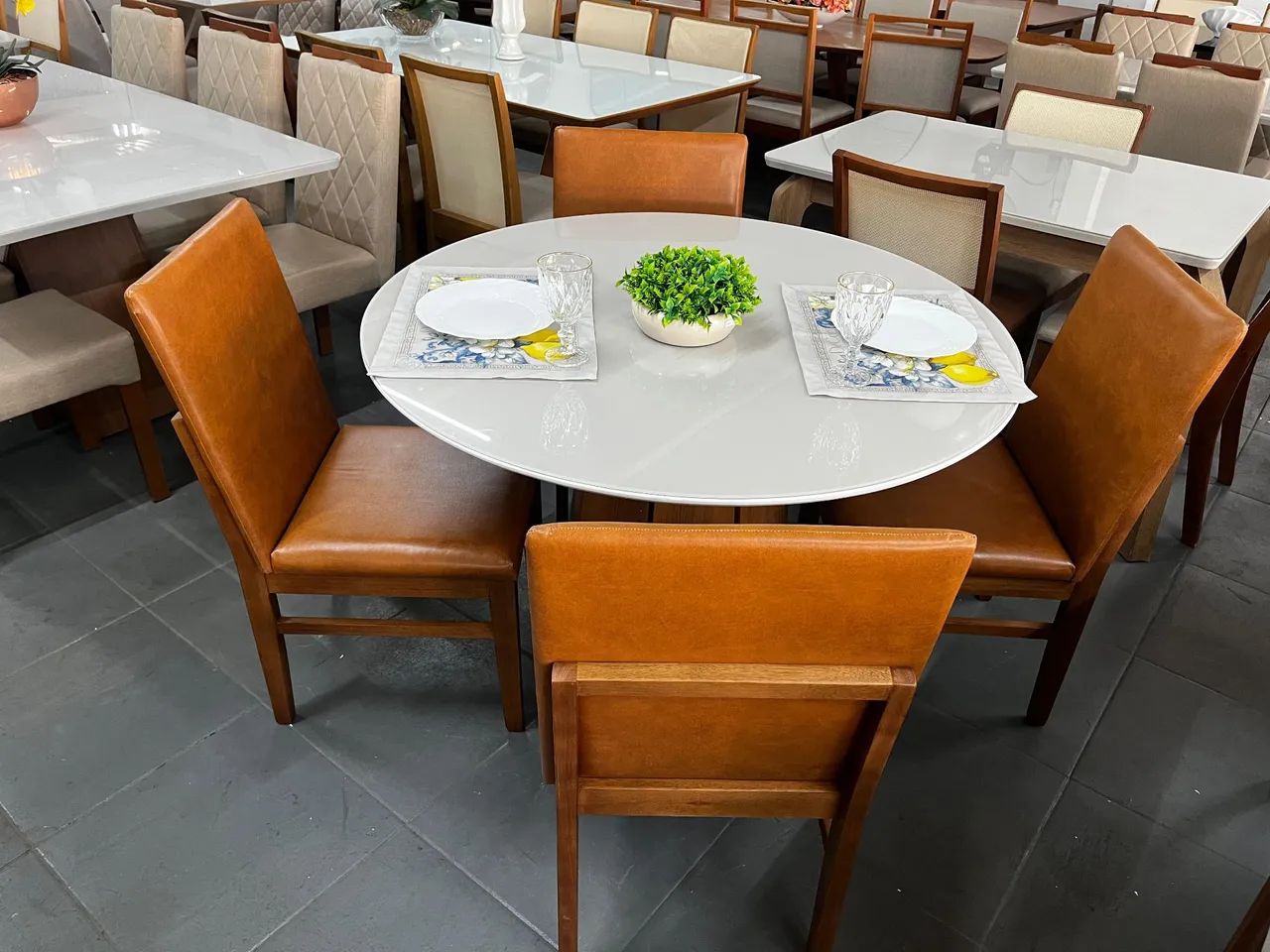 Mesa na madeira super resistente a pronta entrega  - Foto 3