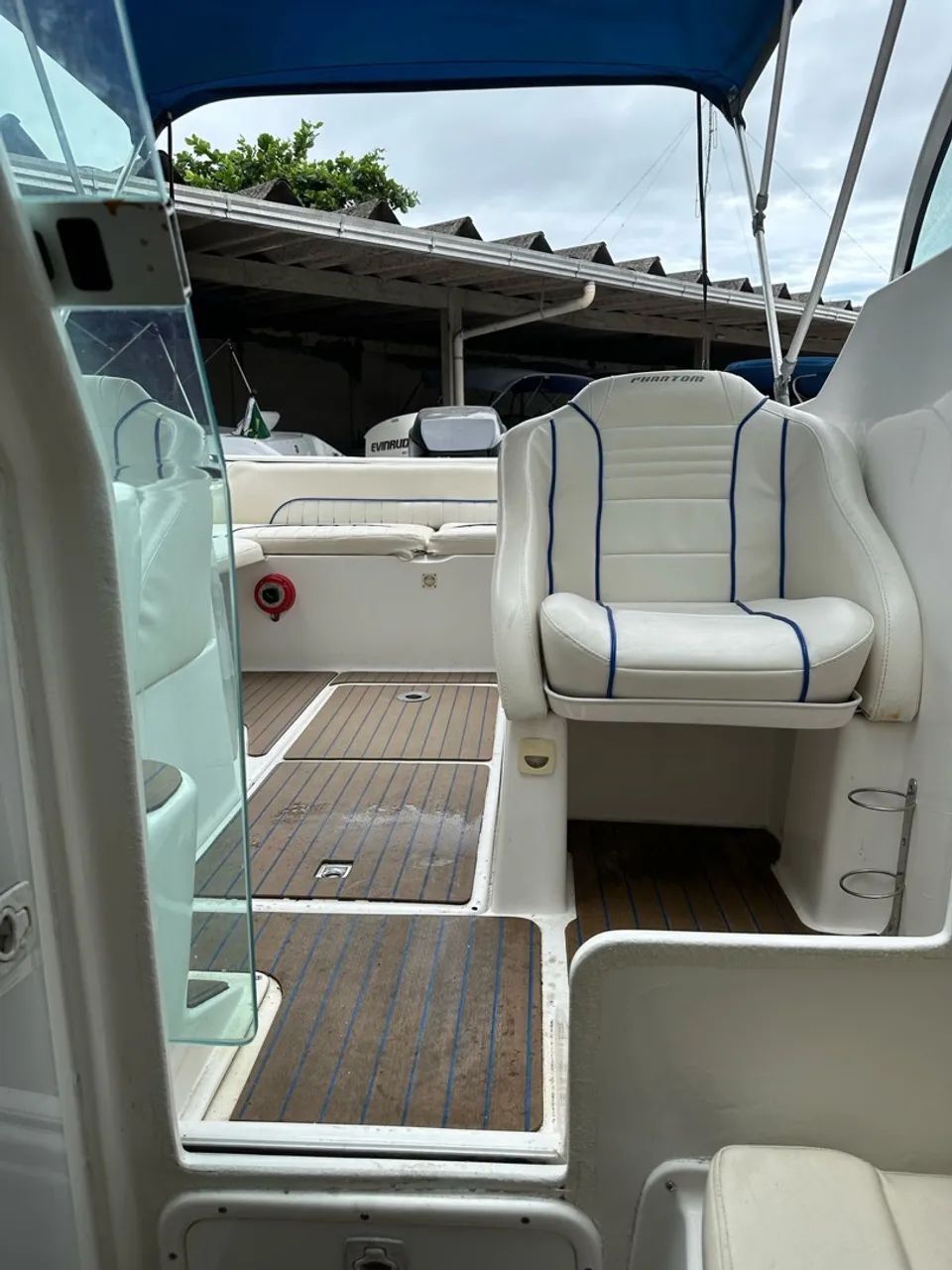 Lancha Phanton 24 pés  - Foto 2