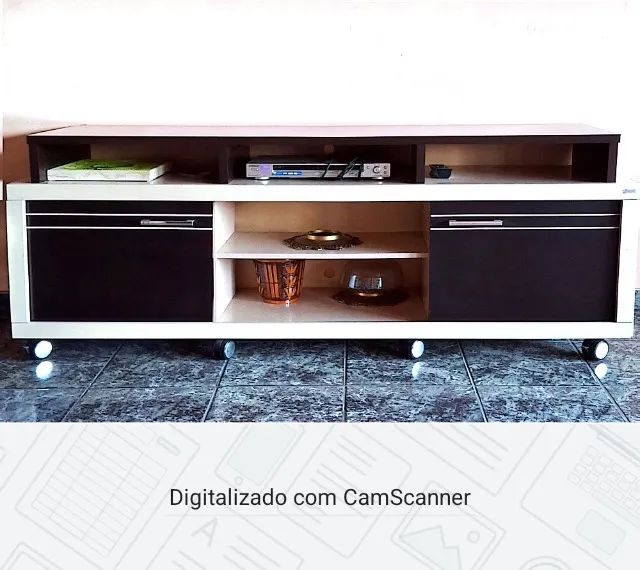 Rack de TV grande com rodízios - em ótimo estado! - Foto 4