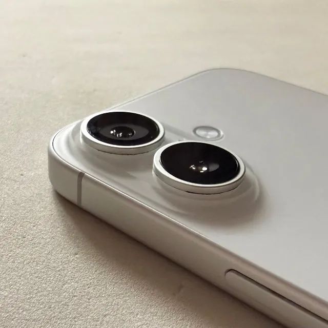 iPhone 16 128GB (Impecável) - Foto 4