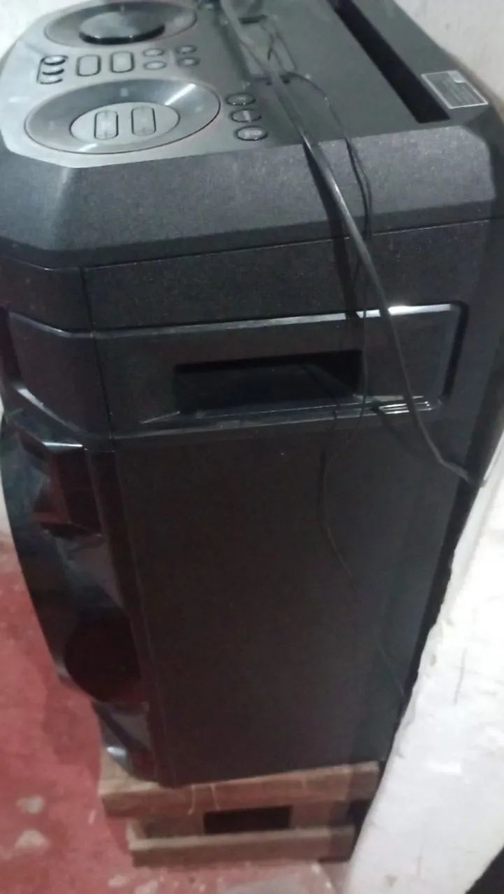 Caixa de Som LG XBOOM - Potente e com Design Moderno - Foto 3