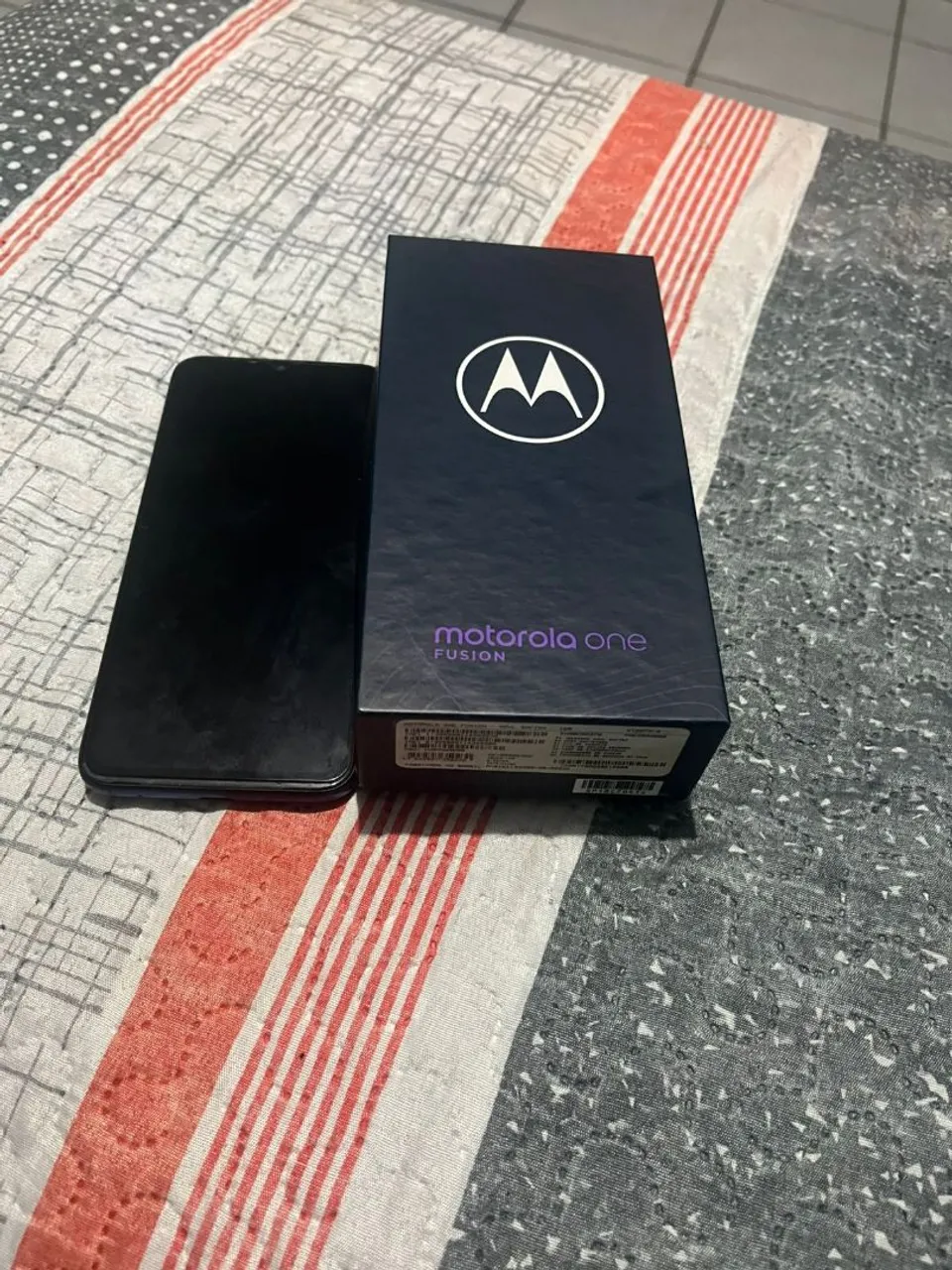 Celular Motorola one fusion