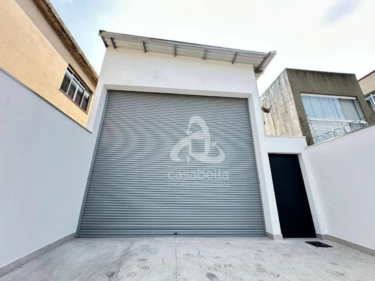 Galpão, 282 m² - venda por R$ 2.000.000,00 ou aluguel por R$ 17.025,01/mês - Estuário - Sa