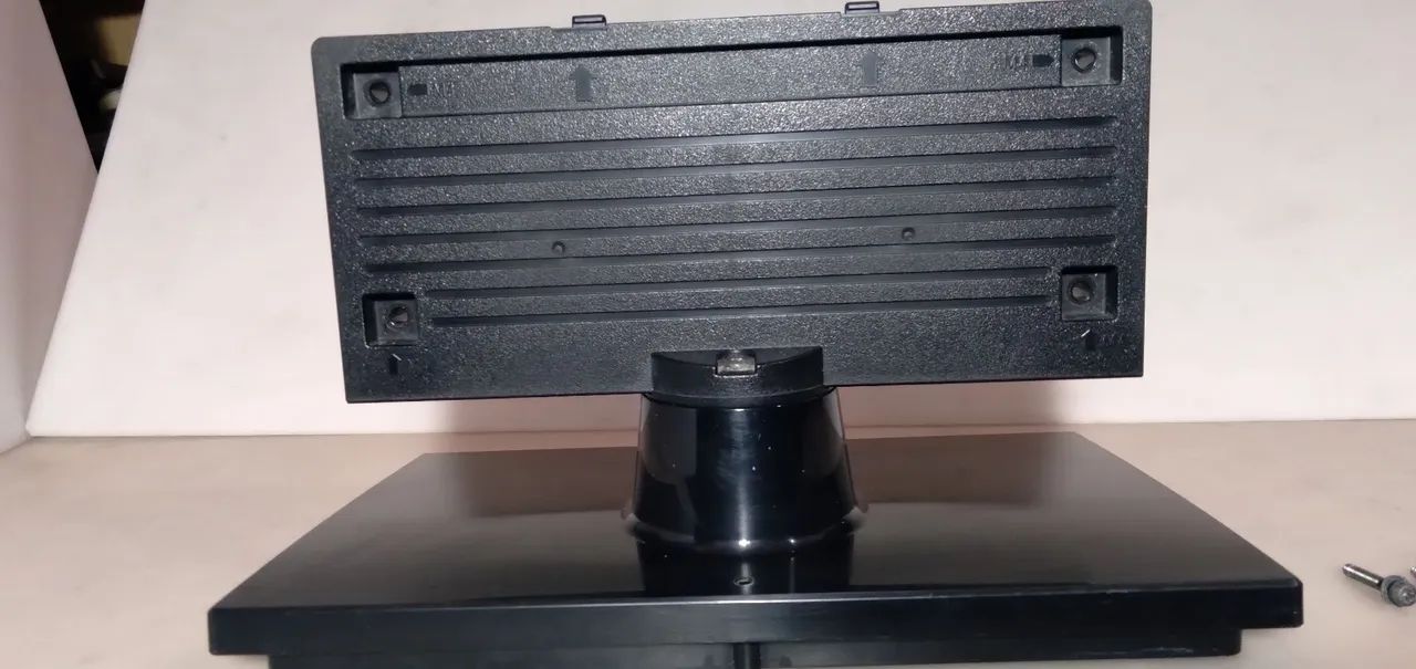 Pedestal Tv PANASONIC TC L32B6B - Foto 3