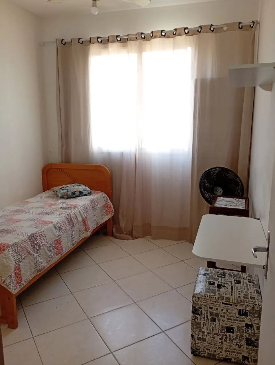 Aluguel de quarto Itapuã 