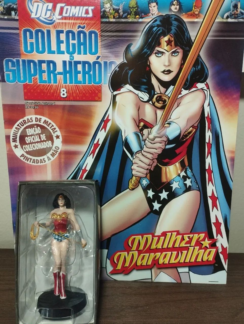 Miniatura Coleção Super-Heróis - Wonder Woman Mulher Maravilha 