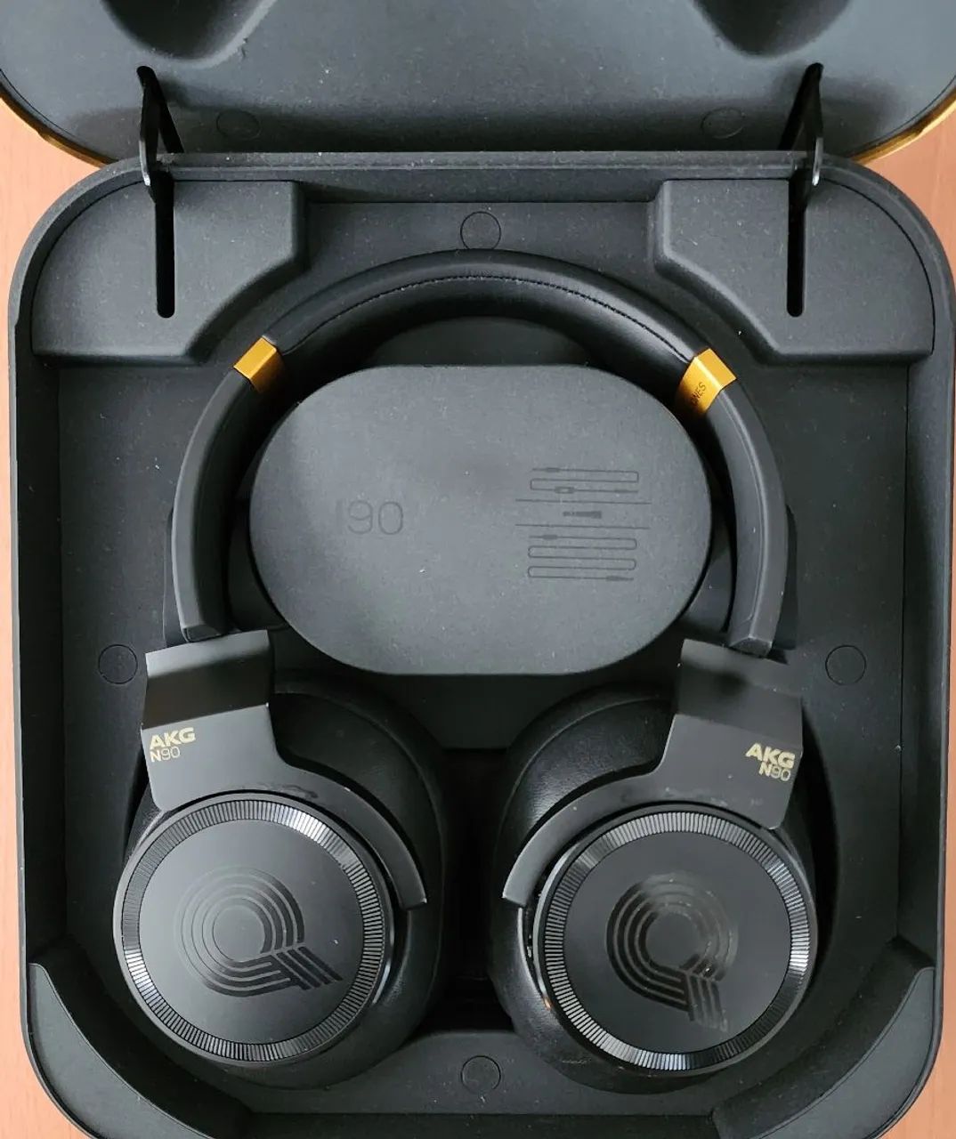 Fones de Ouvido AKG N90  - Foto 2