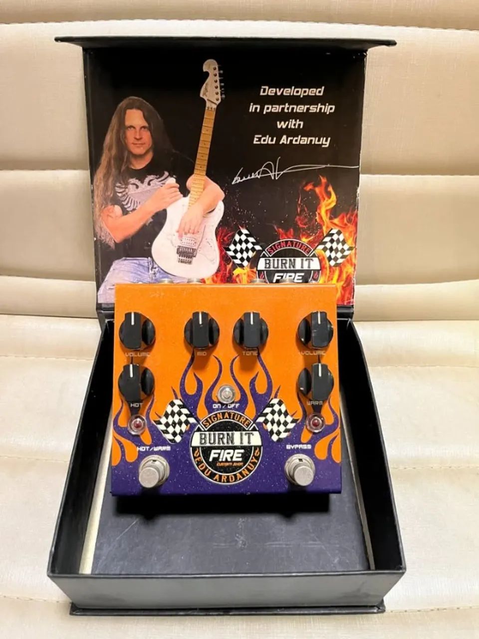 ★アウトレット★ パネルアート Fire guitar デジタルプリントアート il_fullxfull.7002044783_8shj.jpg