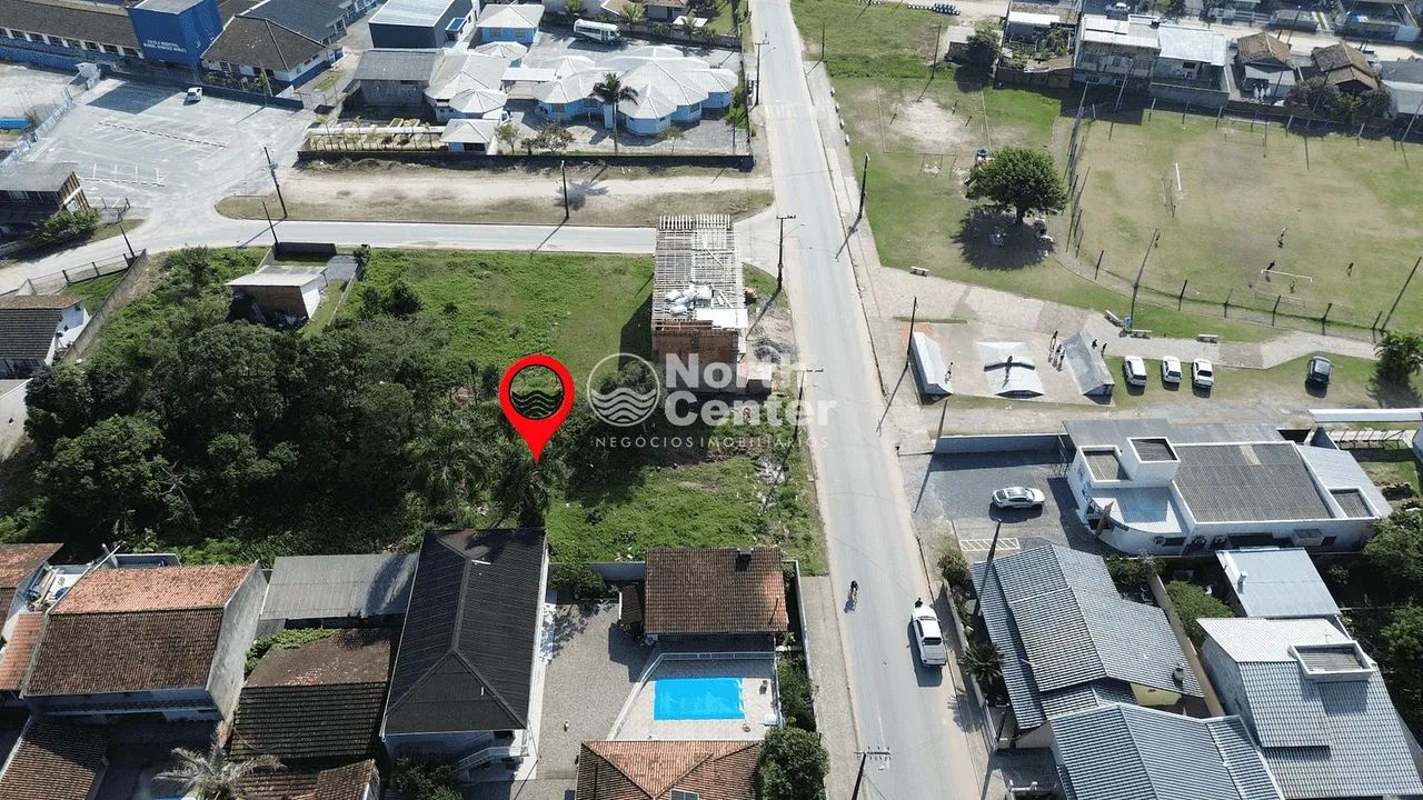 Terreno Amplo Com Excelente Localização à venda, Bairro Centro, Balneário Barra do Sul, SC - Foto 4