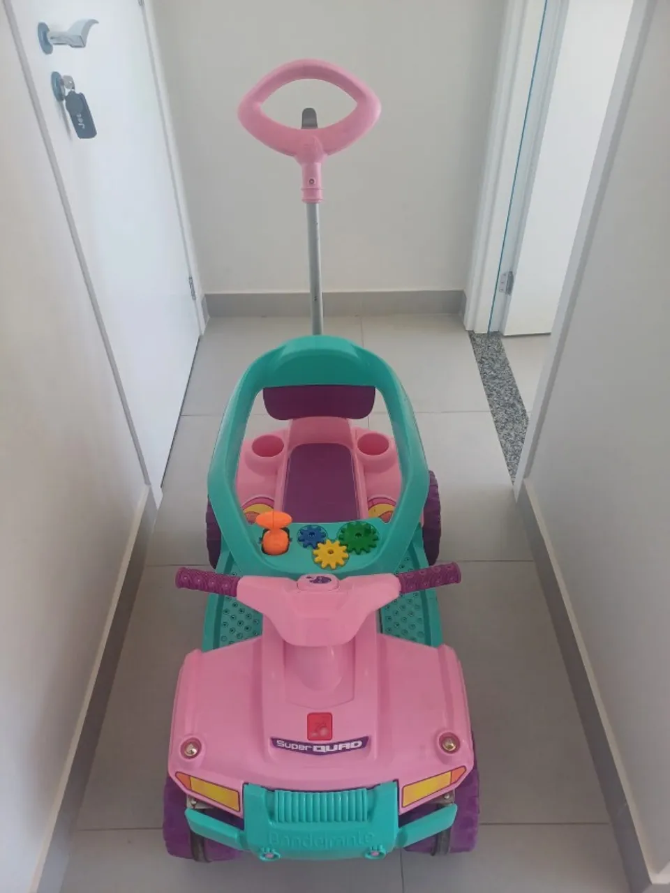 Carrinho de Passeio Infantil Super Quad Rosa - Ótimo estado!