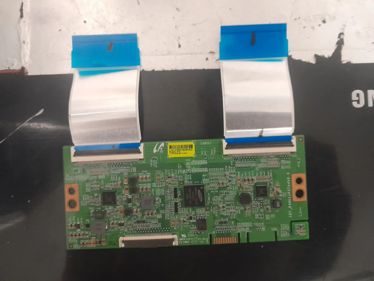 PLACA TCON 65P65US 18YRHU11P2TA4V00 - Foto 3