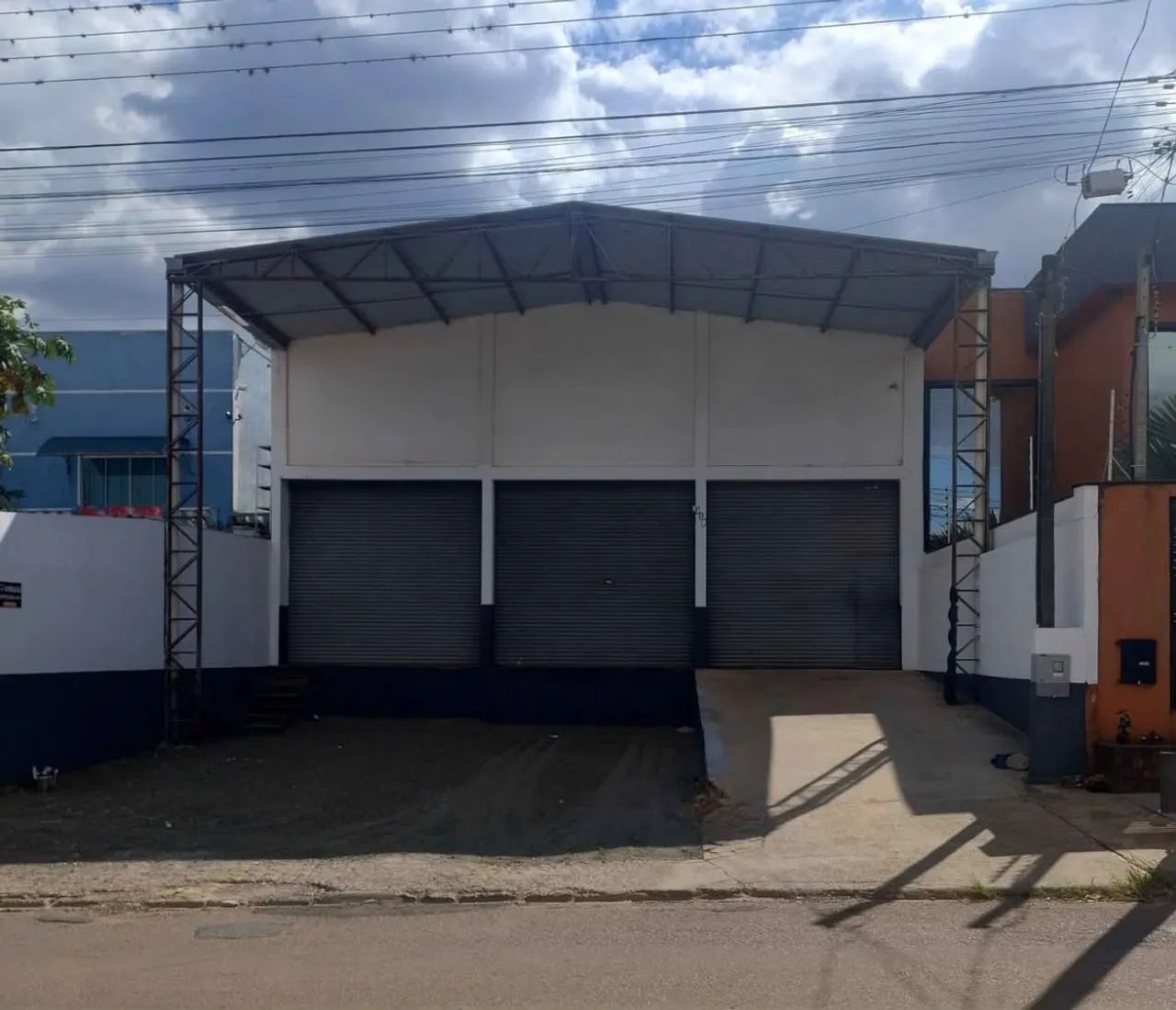 Barracão para Locação na Colônia Dona Luiza