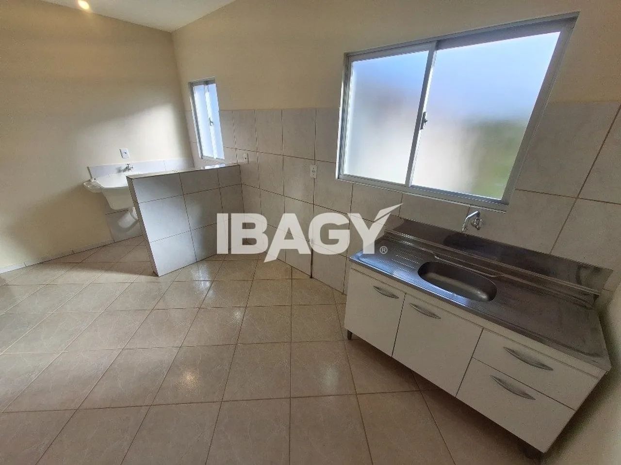 Excelente Apartamento 1 dormitório(s) em Carianos - Florianópolis - Foto 5