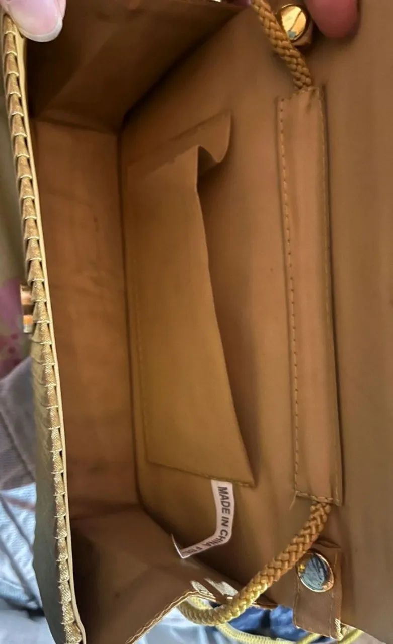 Bolsinha clutch social dourada - Foto 3