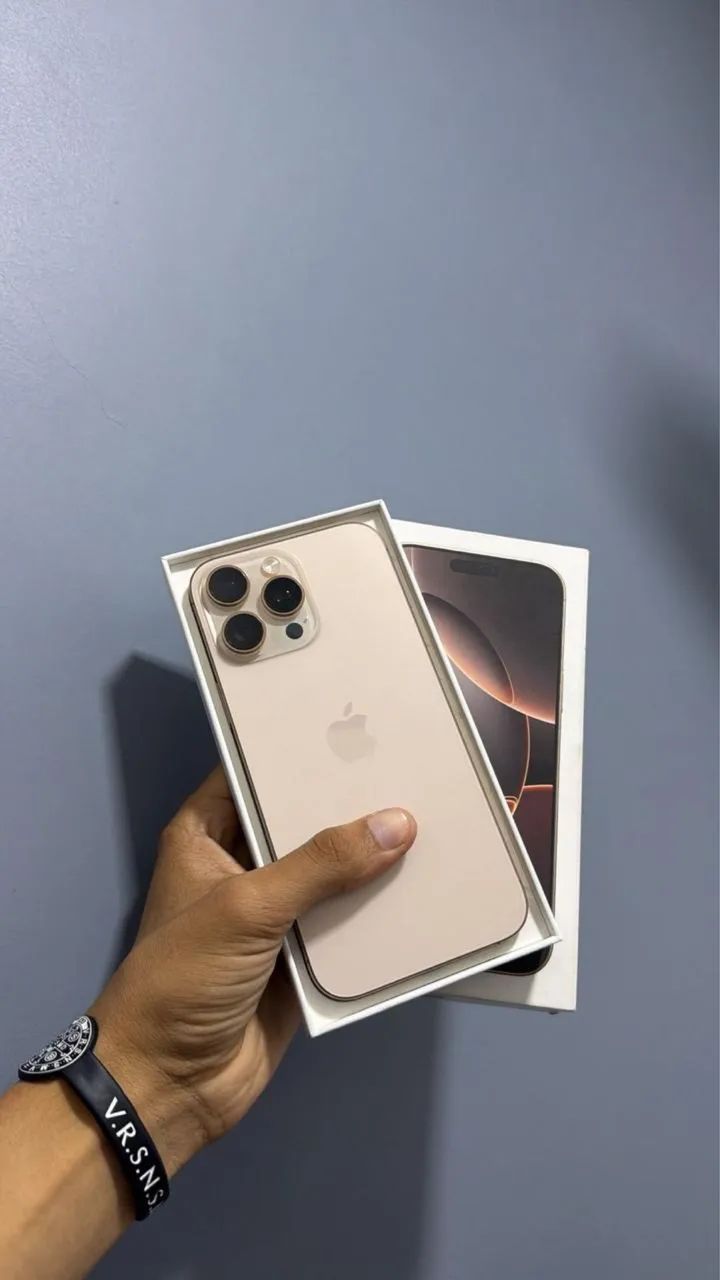 16 pro Max 256GB DESERT
