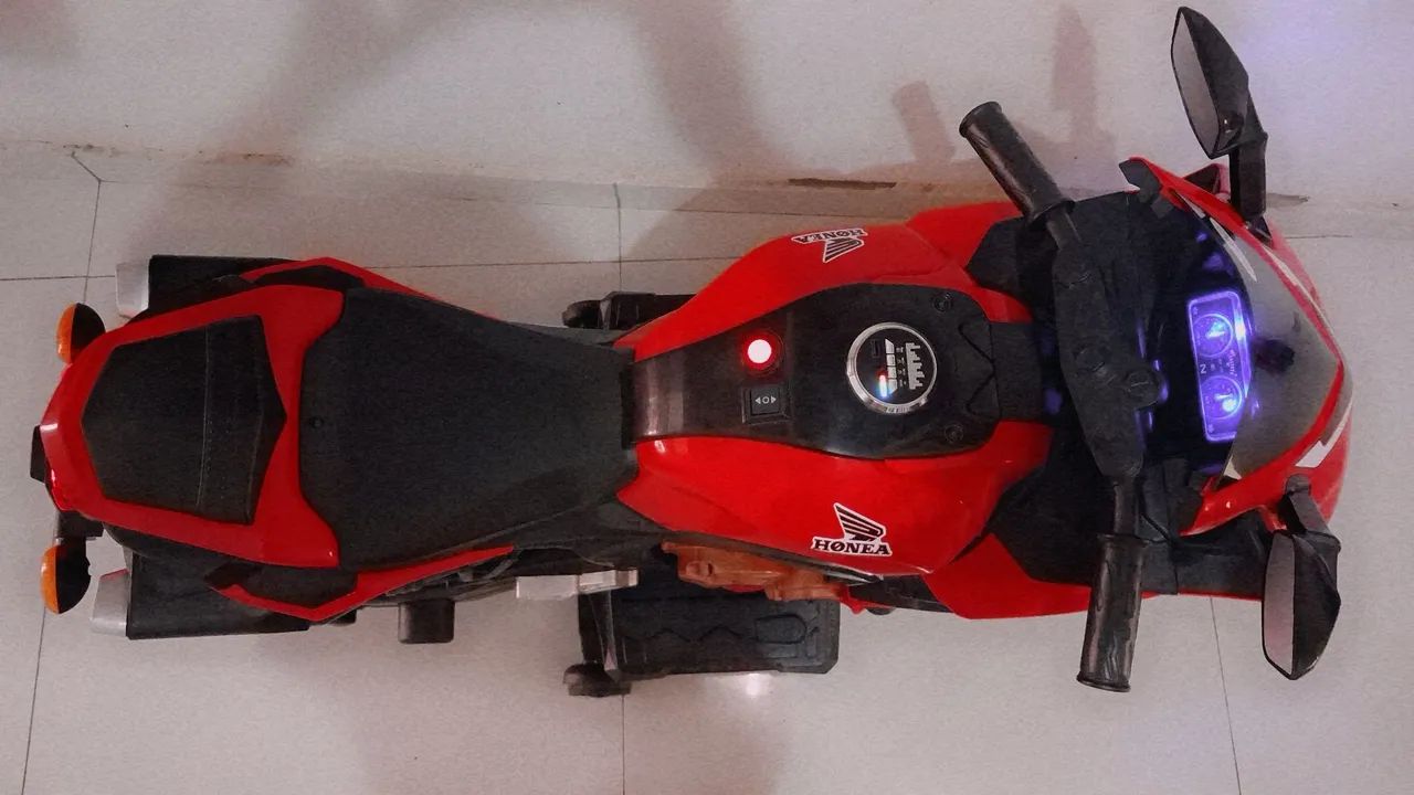 Moto eletrica infantil