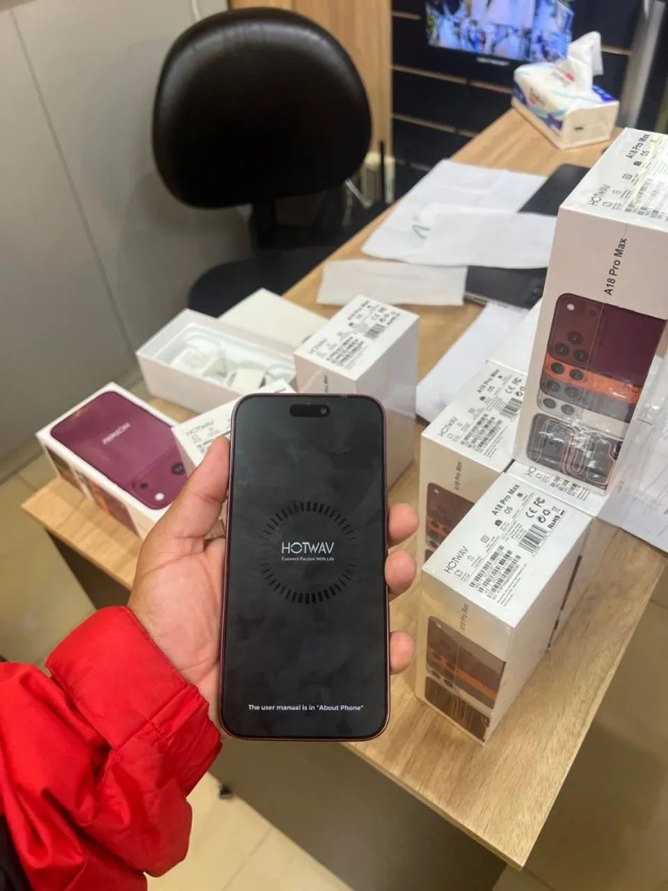 Iphone 17 PRO MAX - HOTWAV A18 - Foto 2