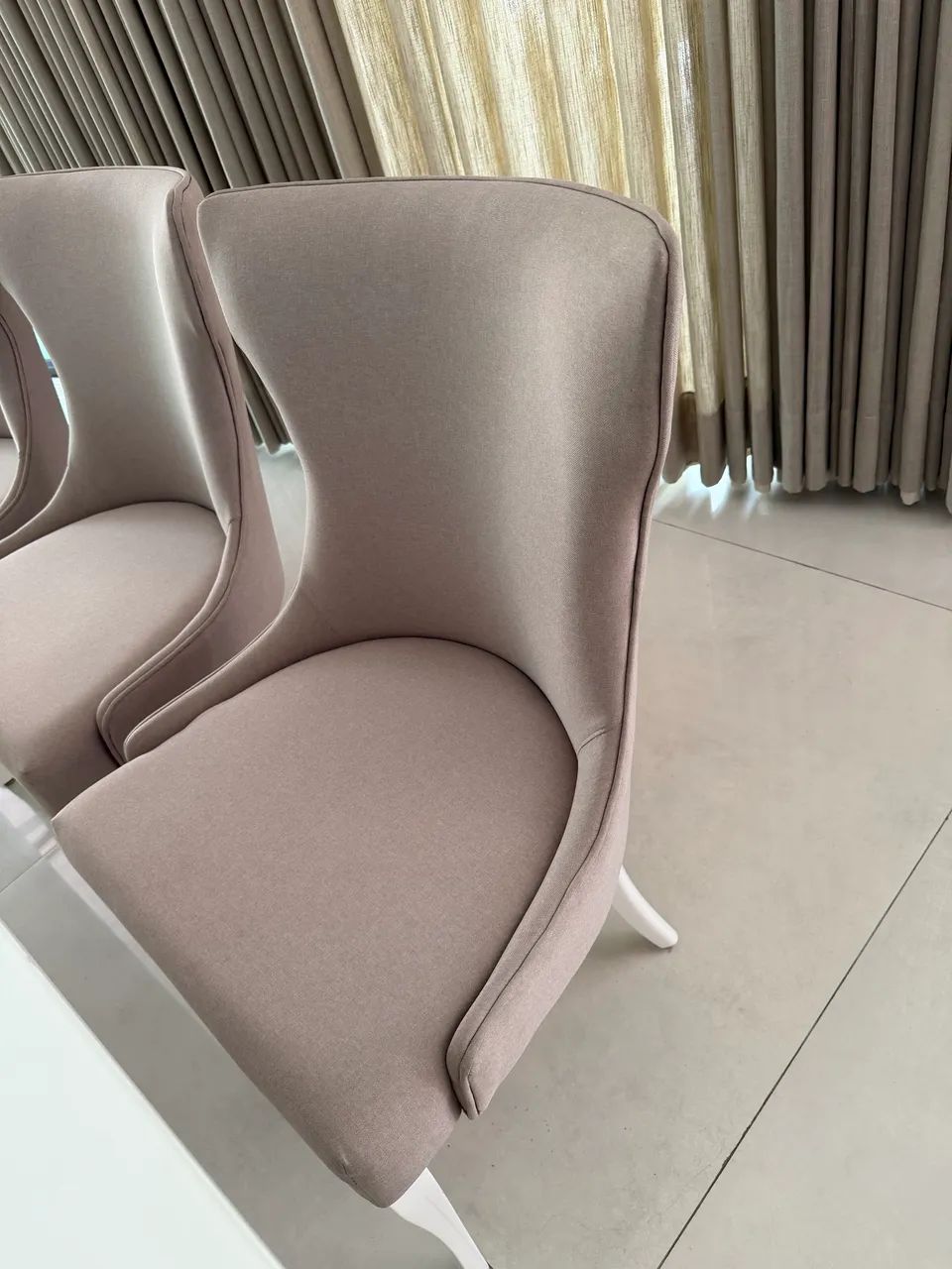 Cadeiras para mesa de jantar