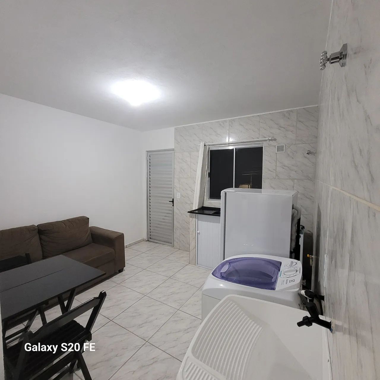 Alugo Ap. 1 Quarto kitnet