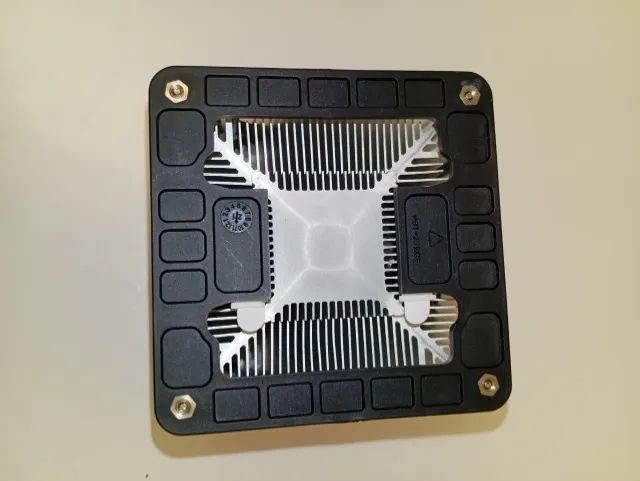 COOLER PARA WORKSTATION THERMALTAKE GRAVITY i3  LGA1700 95W - Foto 3