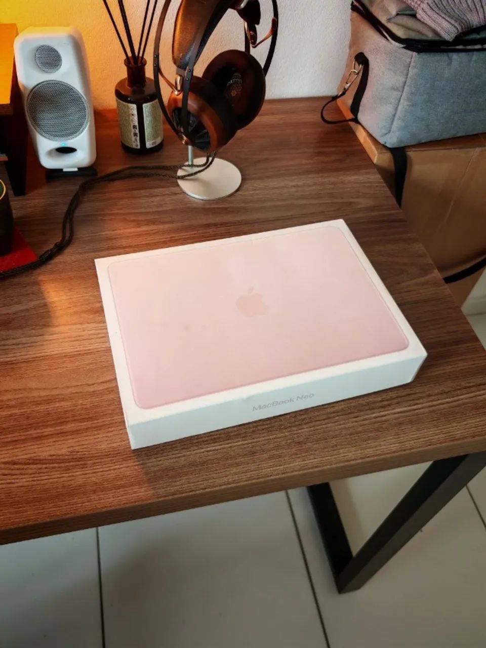 Macbook Neo (256gb e 8gb Ram) Open-box Rosa