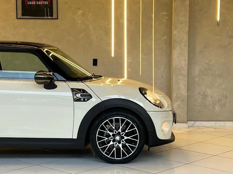 MINI Cooper 1.5 12V Twinpower Gasolina 4P Steptronic, foto 4 de 13