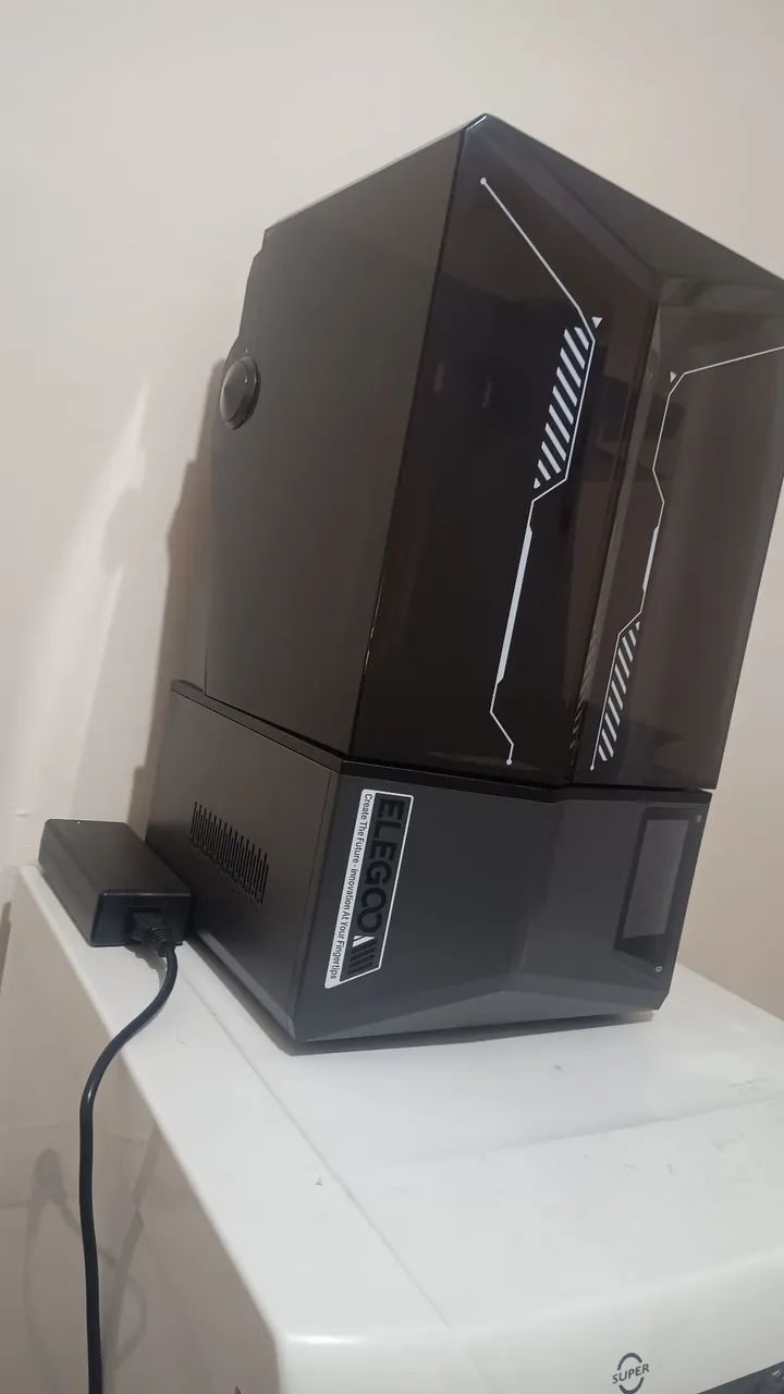 Impressora Elegoo Saturn 4 ultra pouco usada - Foto 2