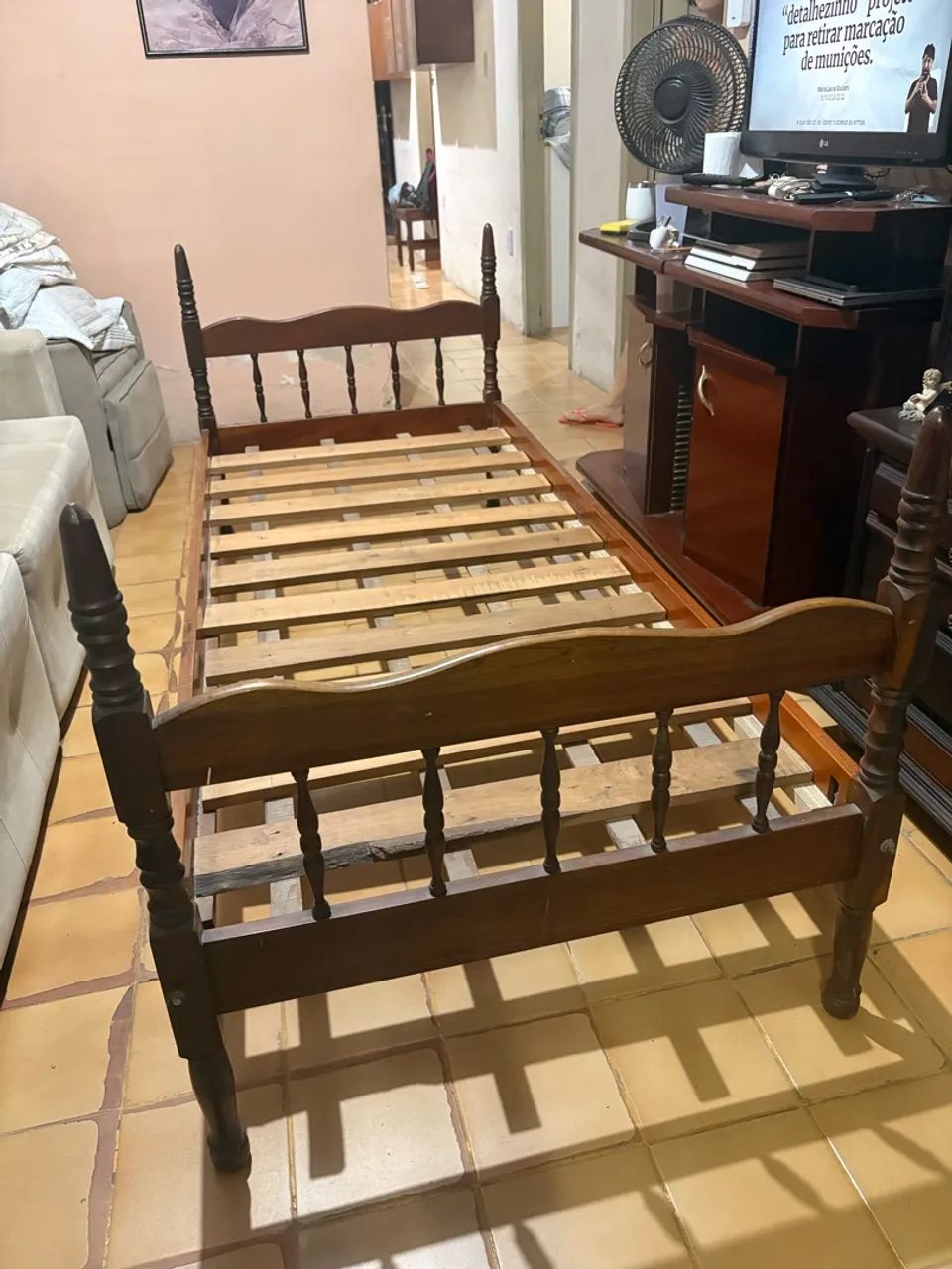Cama de madeira de lei - Foto 3