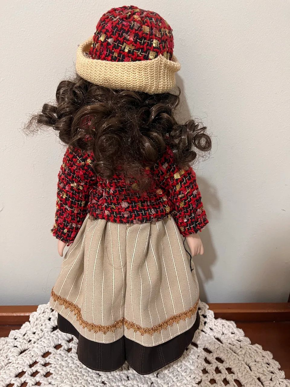 Boneca de porcelana 40cm - Foto 3