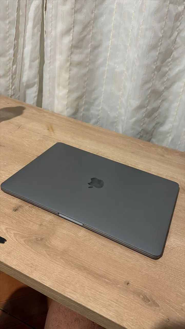 MacBook Pro 2019 13?